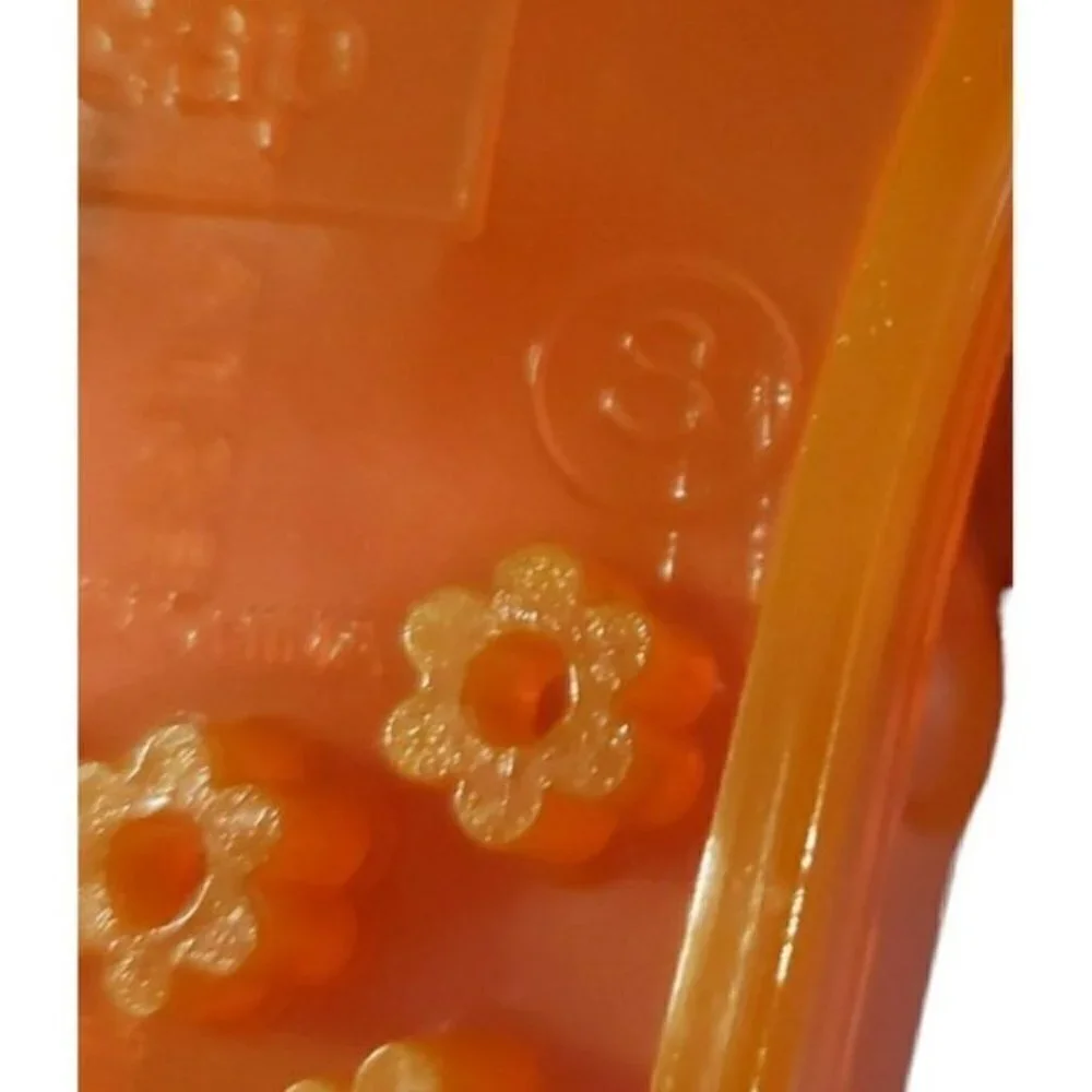 Gap size 8 toddler girl New jelly sandals  orange
